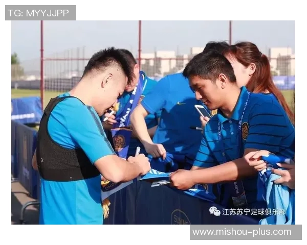 江苏球迷与苏宁客服的互动故事揭示了足球文化与服务态度的碰撞与融合