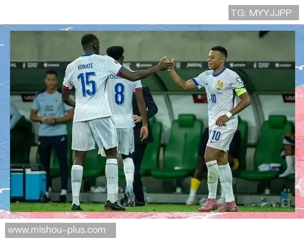 乌克兰与西班牙友谊赛精彩回顾双方球员表现引关注 乌克兰与西班牙友谊赛精彩回顾双方球员表现引关注